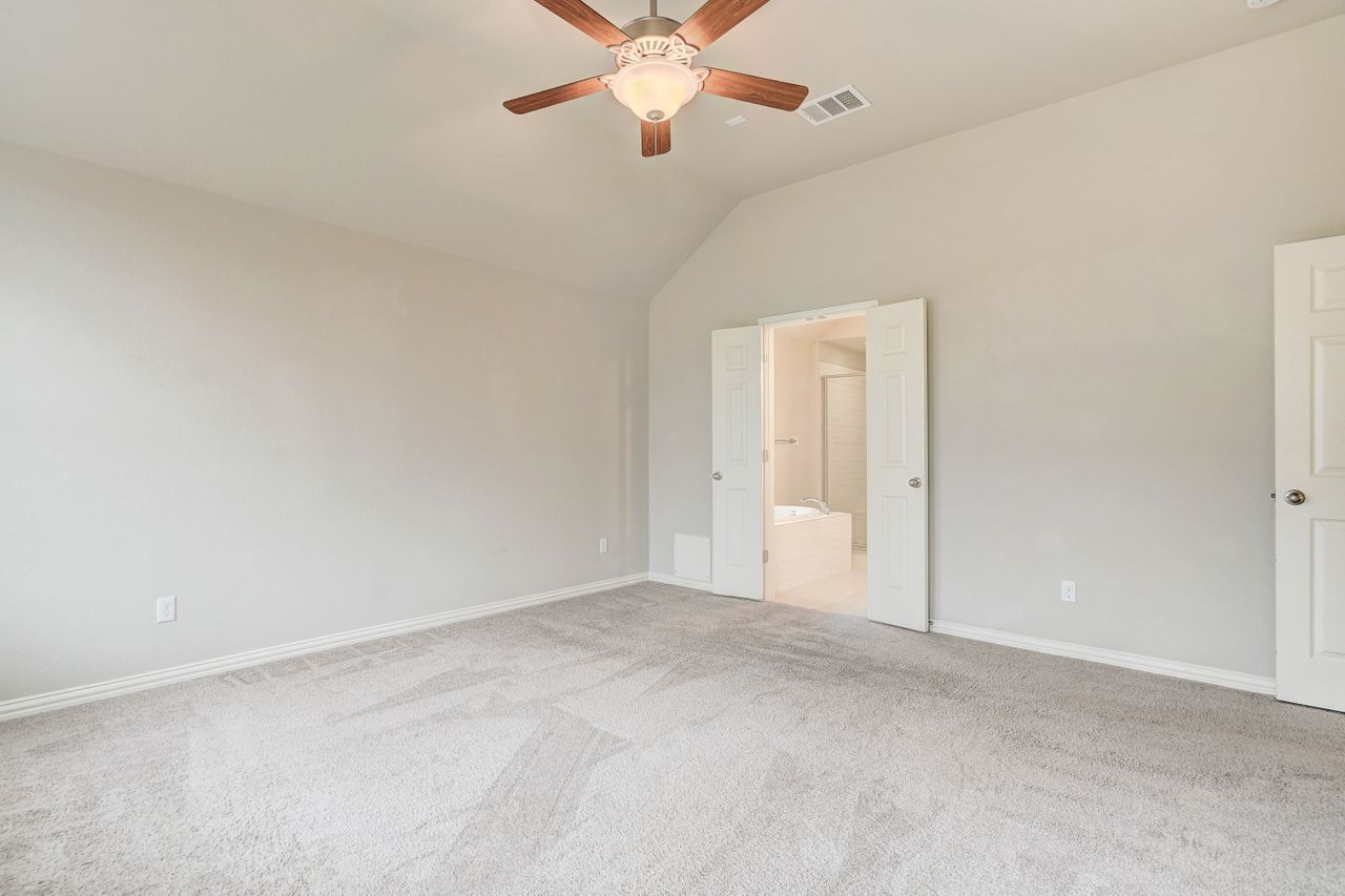 Building Photo - 213 Mindy Way