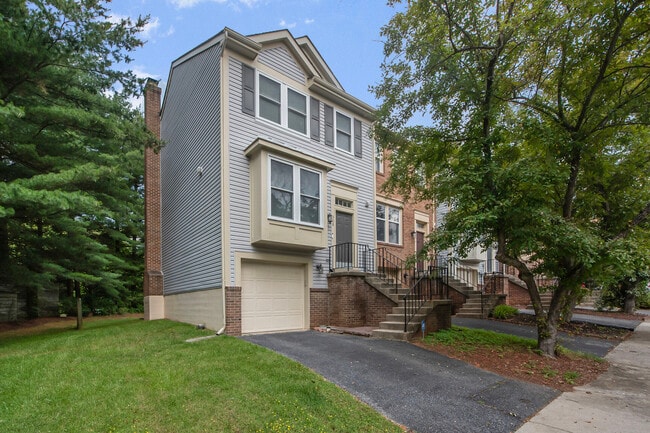Primary Photo - 308 Leafcup Rd
