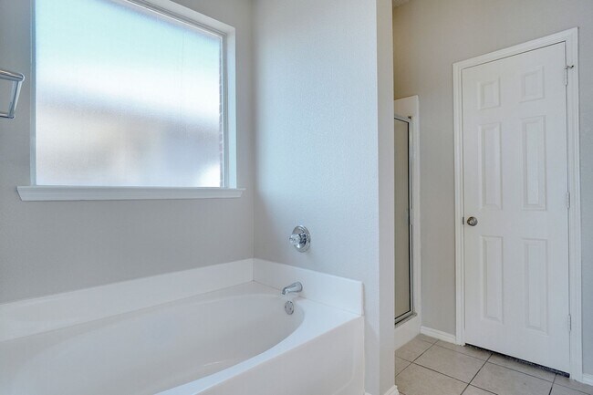 Building Photo - Beautiful Newly Remodeled Home in Eagle Mountain ISD!