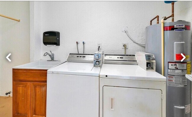 Building Photo - 5400 N Ocean Dr