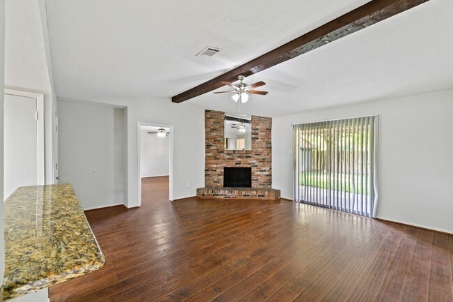 Building Photo - 3308 Kathryn Cir