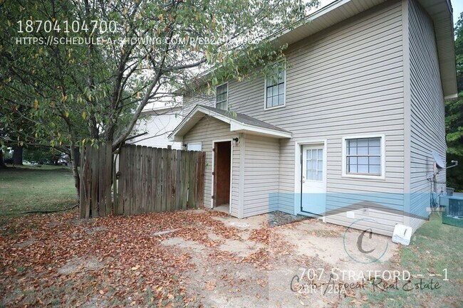 Building Photo - 707 Stratford Dr