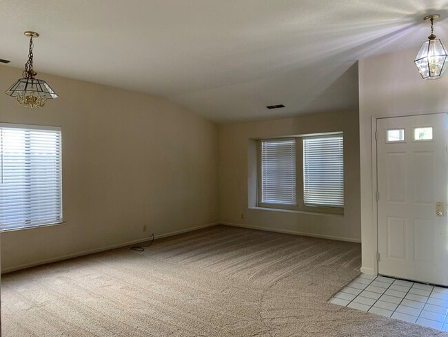 Building Photo - COMING SOON!!! Large 3 bedroom with an office in Elk Grove