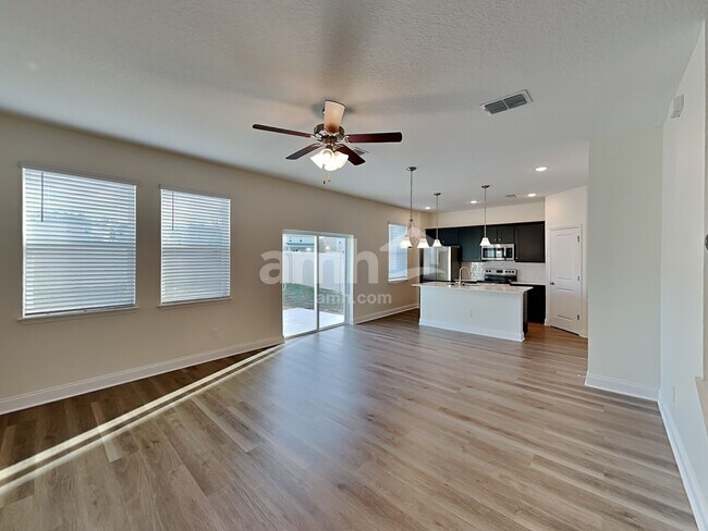 Building Photo - 6111 Little Blf Cir