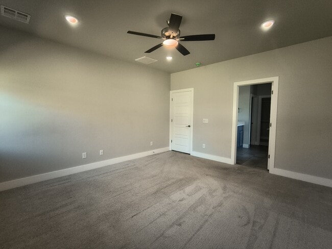 Building Photo - 6259 NW 178th Cir