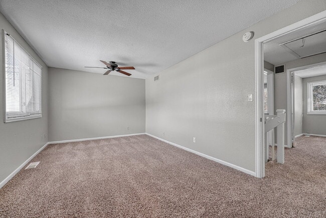 Building Photo - $2,635.95  - $300 OFF First Month's Rent - 4 Bedrooms, 2.5 Bathrooms, Single Family Home in Auror...