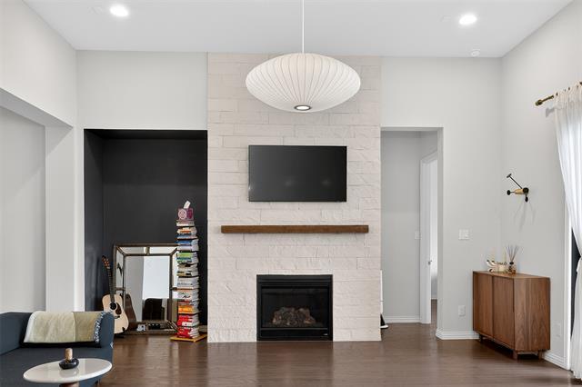 Building Photo - 8616 Bethpage Dr