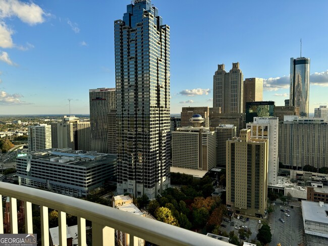 Building Photo - 400 W Peachtree St NW