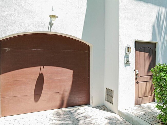 Building Photo - 1564 Island Cove Rd