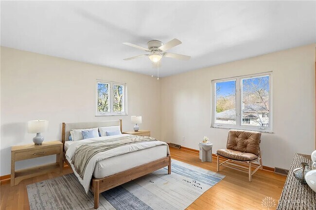 Building Photo - 4500 Acreview Ln