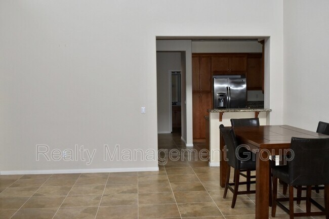 Building Photo - 1721 Cripple Creek Dr