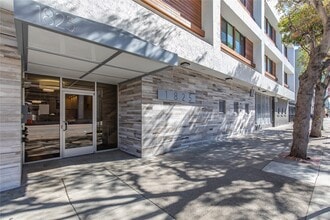 Building Photo - 1825 Mission St