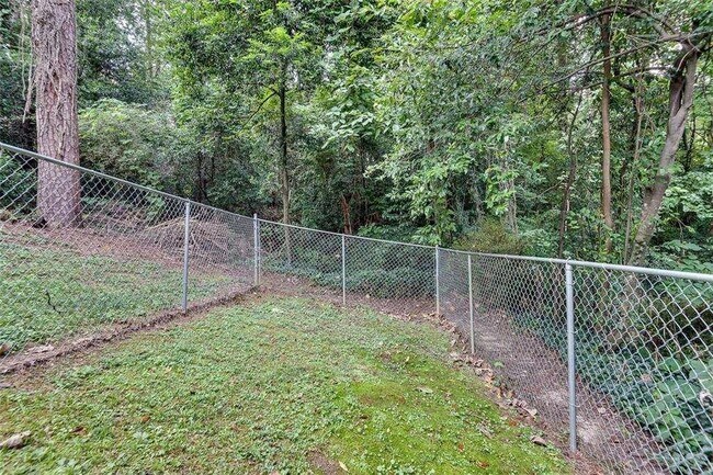 Building Photo - 799 Marstevan Dr NE