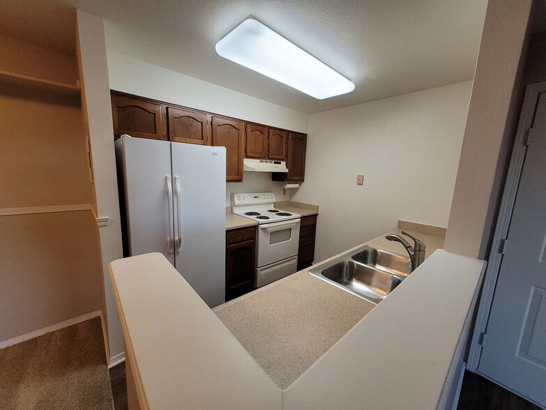 Interior Photo - Rampart View Apartments