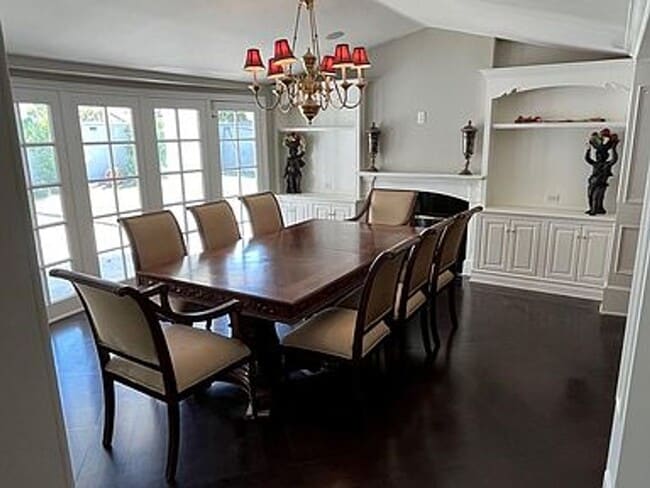 Building Photo - Westlake Village First Neighborhood Cul-De-Sac Home ** Non-Smoking Home/Property**