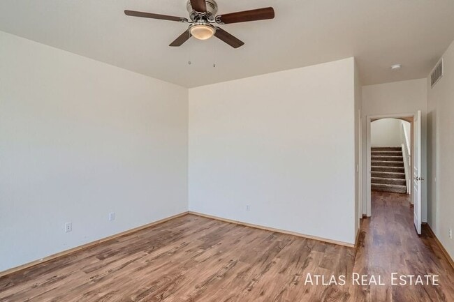 Building Photo - 9213 N Desert Earth Pl