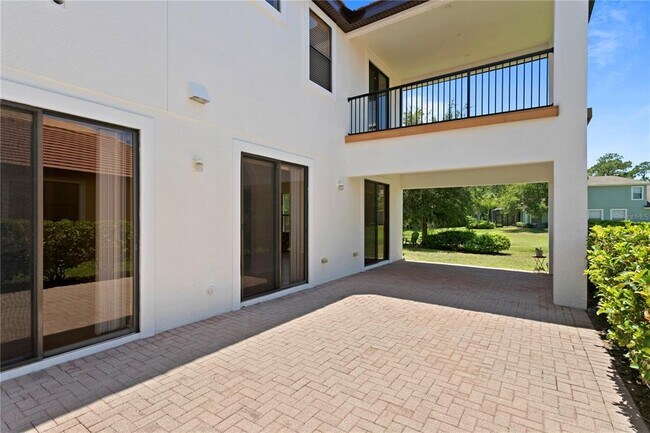 Building Photo - 20317 Chestnut Grove Dr