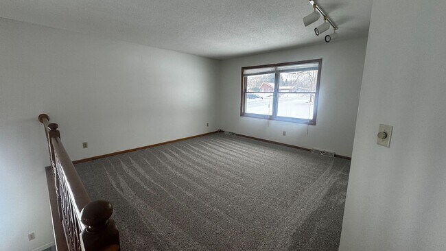 Building Photo - 901 Marty's Way