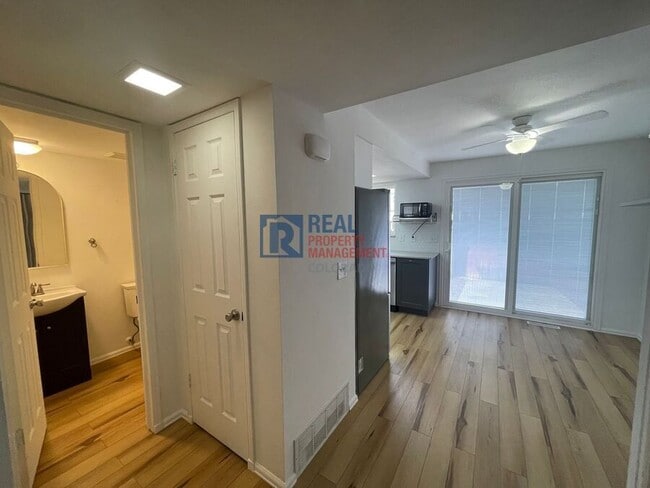 Building Photo - 1224 Cree Dr