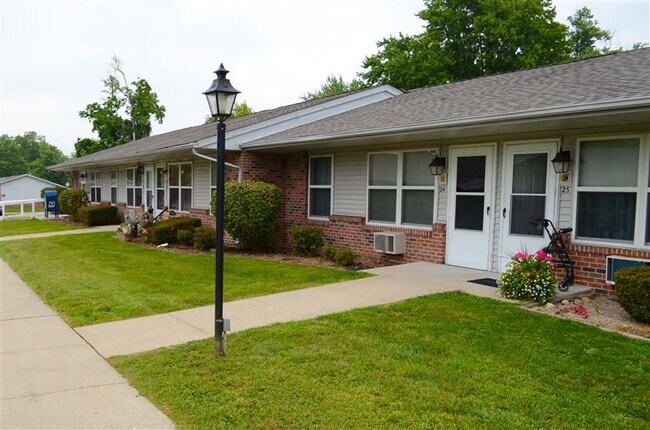 Building Photo - 1 br, 1 bath  - Worthington Senior Apartments