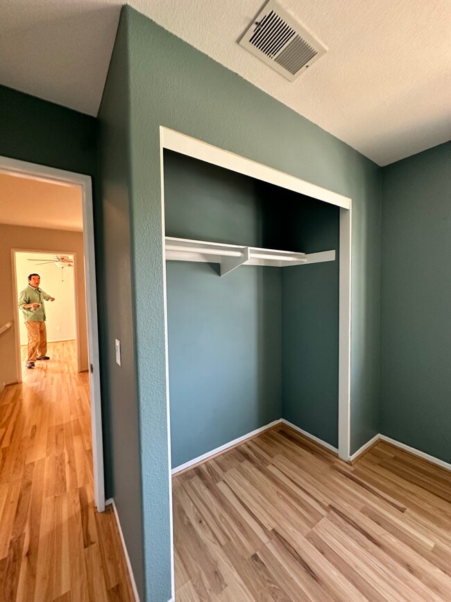 Building Photo - 2367 Peacock Valley Rd