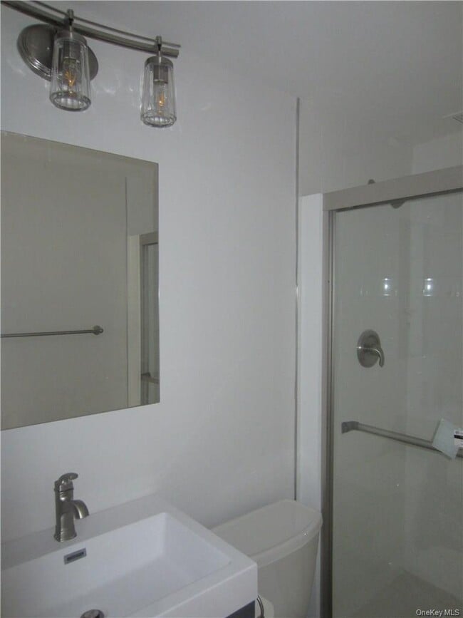 Building Photo - 123 Mamaroneck Ave