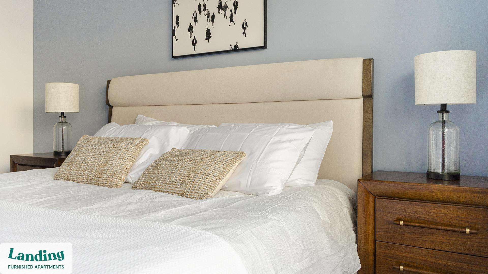 Building Photo - 650 N Main St