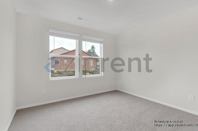 Building Photo - 1509 NE 121st Ave