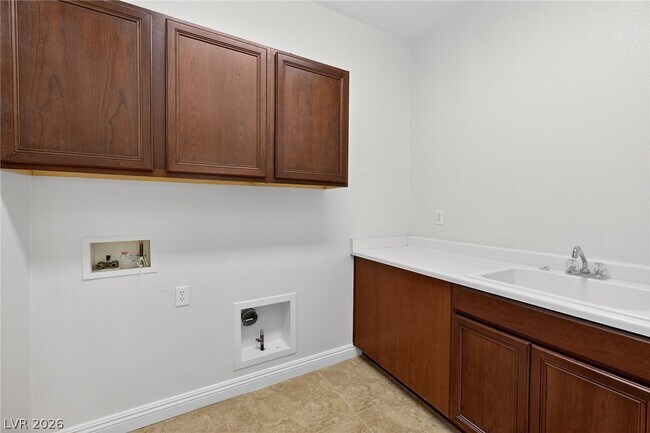 Building Photo - 1149 Oberlin Ct