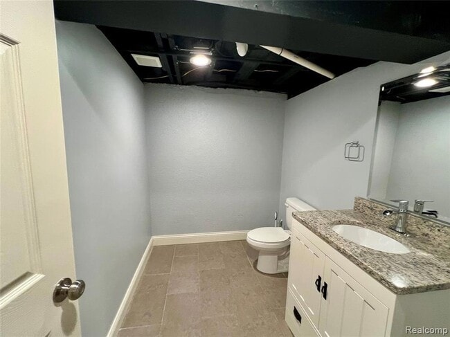 Building Photo - 9768 Lincoln Ct