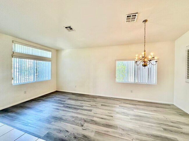 Building Photo - 9867 Ashton Pines Ct