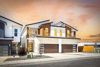 Building Photo - Luxury 3/2.5 Brand New Home