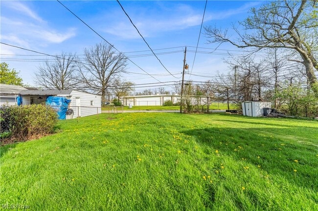 Building Photo - 24891 Fisher Rd