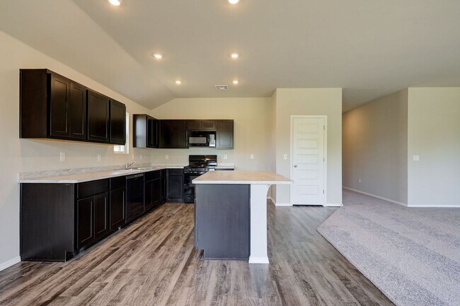 Building Photo - BRAND NEW! 4 Bed 2 Bath Home in Newcastle!