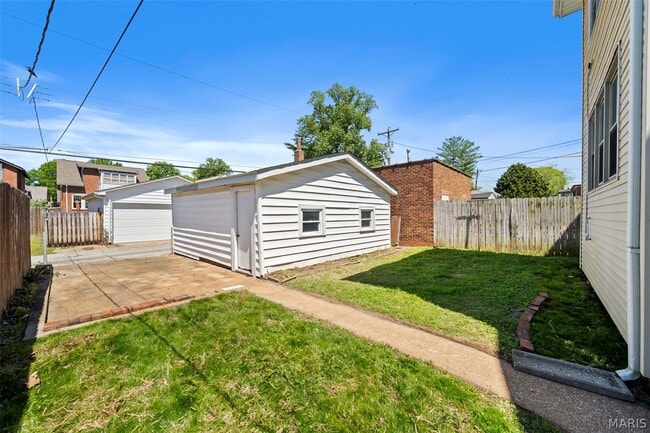 Building Photo - 5515 Milentz Ave