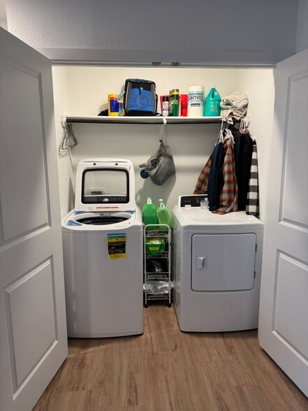 Building Photo - 18506 Cepagatti Dr