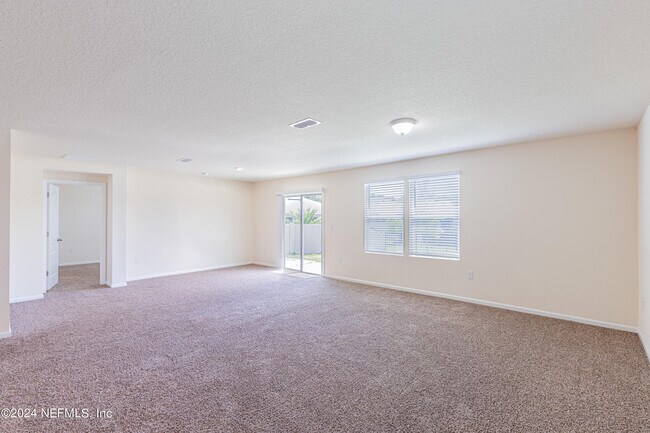 Building Photo - 3474 Cliffside Way