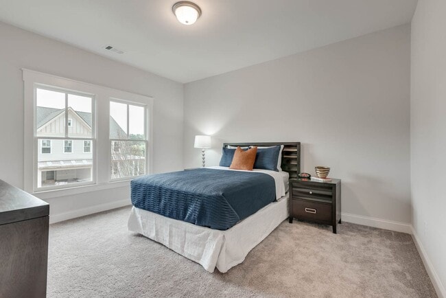 Building Photo - Beautiful & Spacious Home in Prime Alpharetta Location – Available 07/25/2026