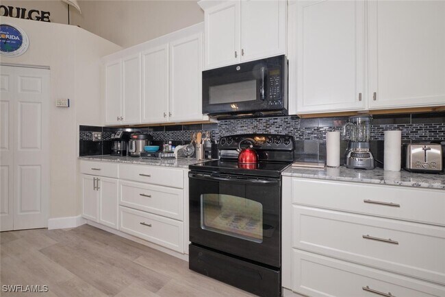 Building Photo - 17642 Captiva Island Ln