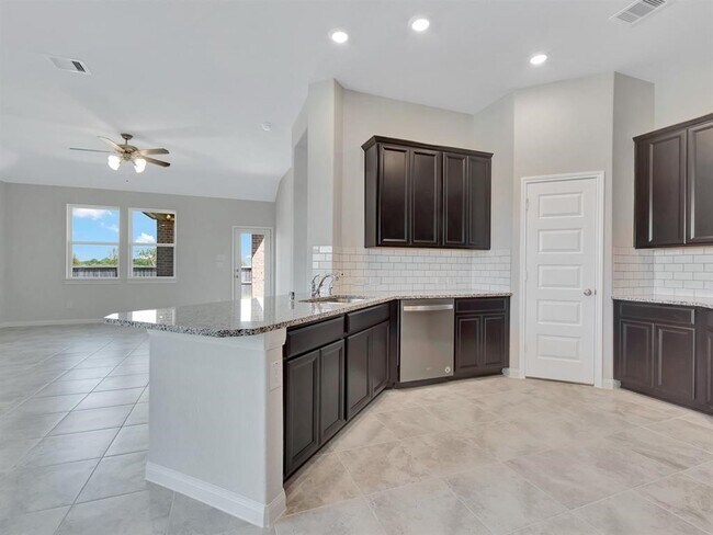 Building Photo - 2003 Granite Park Ln