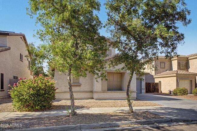 Building Photo - 17446 W Yavapai St