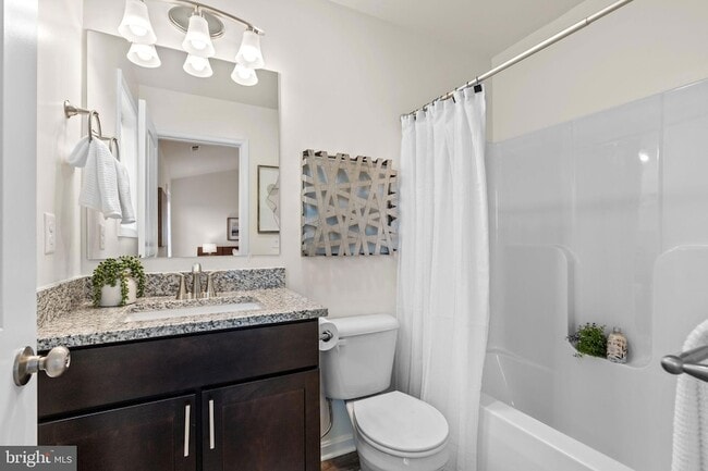 Building Photo - 87 Penstock Ln