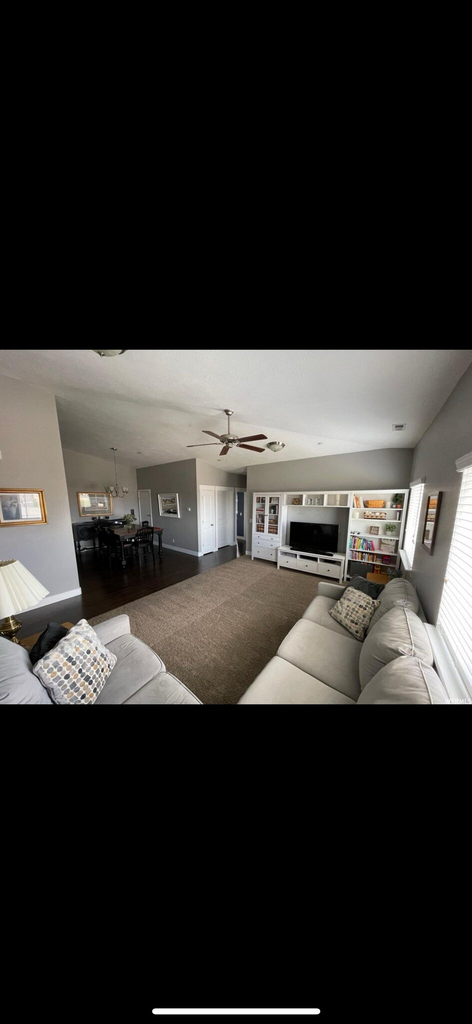 Building Photo - 1951 N Crest Rd