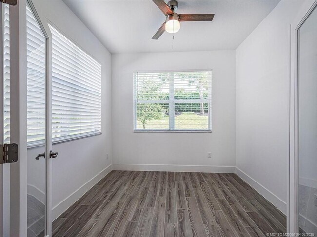 Building Photo - 11551 SW Viridian Blvd