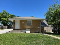 Building Photo - 207 Highview Ave