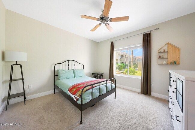 Building Photo - 5335 E Shea Blvd