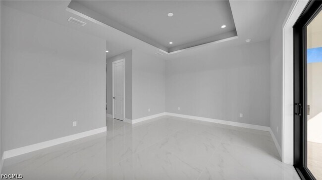 Building Photo - 1521 NW 37th Ave