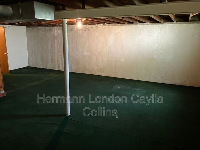Building Photo - 10514 Anson Dr