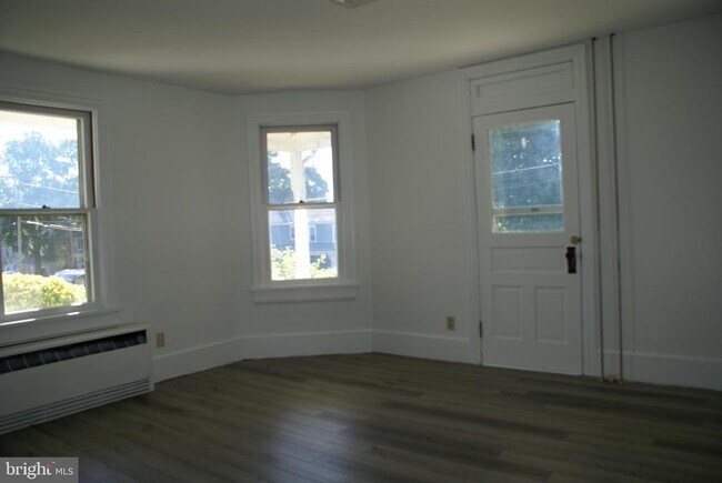 Building Photo - 2419 Apple Way