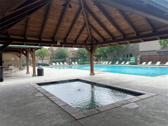 Building Photo - 1320 Lackley Dr